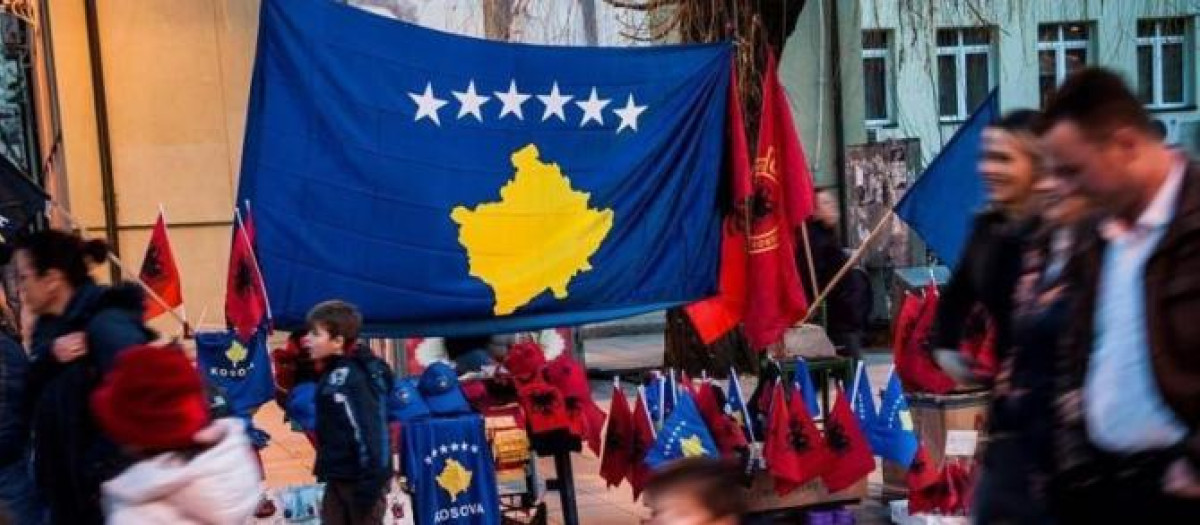Kosovo reclama el pleno reconocimiento de su independencia