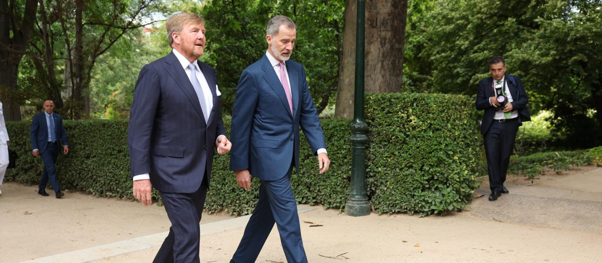 El Rey de los Países Bajos junto con el Rey de España en una visita que realizó en el mes de junio