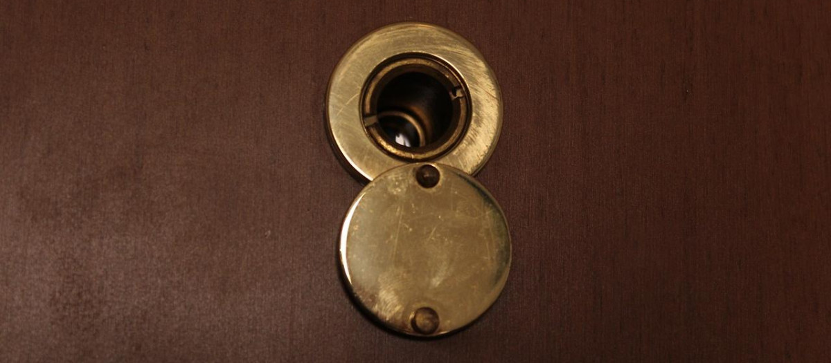 Mirilla de una puerta
