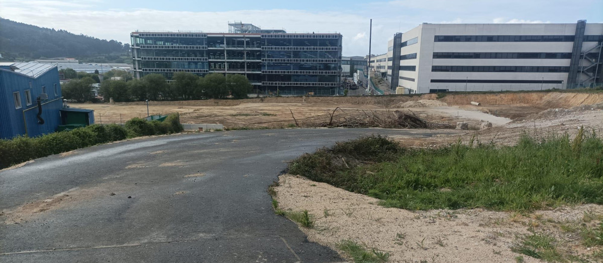 Parcela en la que se construirá el nuevo comedor de Inditex en Arteixo