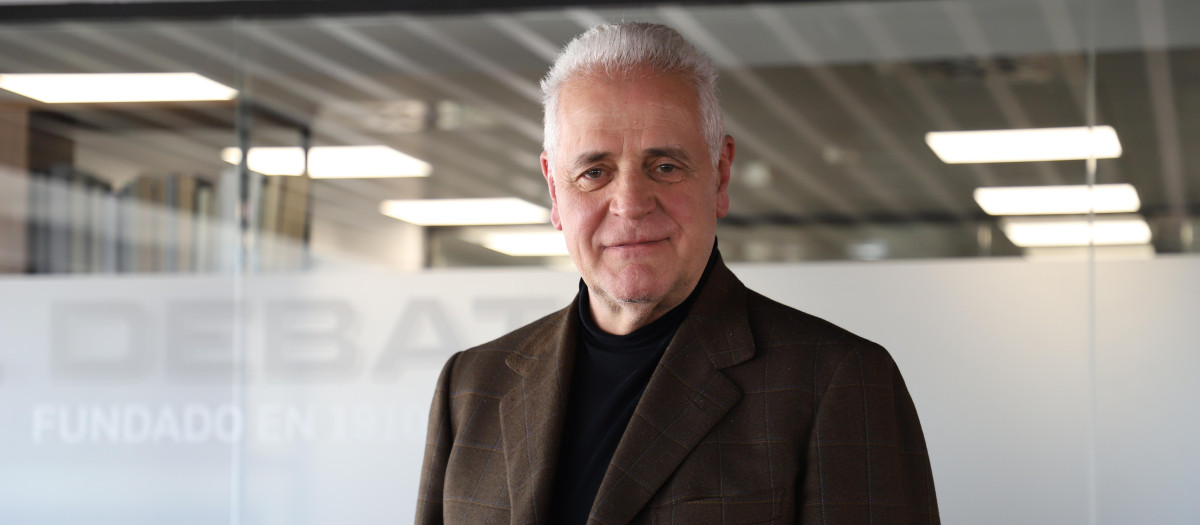 El político italiano Roberto Formigoni en la redacción de El Debate