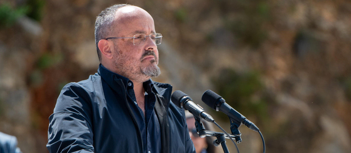 Alejandro Fernández en un acto de campaña