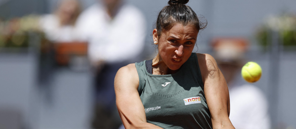 Sorribes devuelve un punto en su partido ante Swiatek