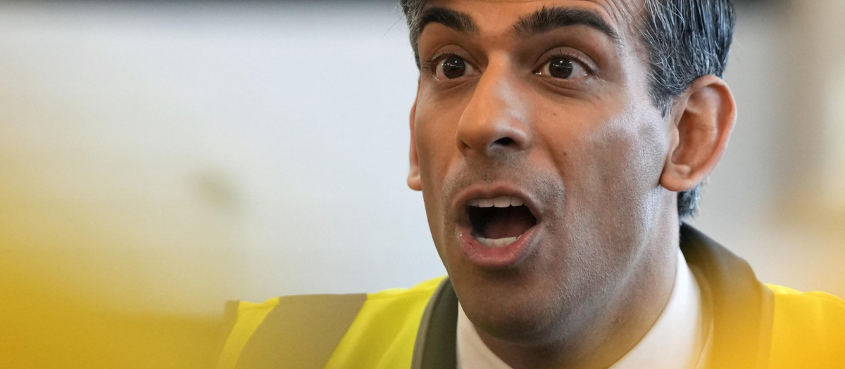 El primer ministro británico, Rishi Sunak, no quiere debatir con Irlanda los efectos de su plan para mandar inmigrantes a Ruanda
