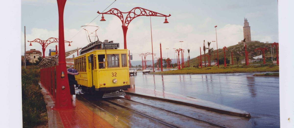 Un tranvía turístico de La Coruña