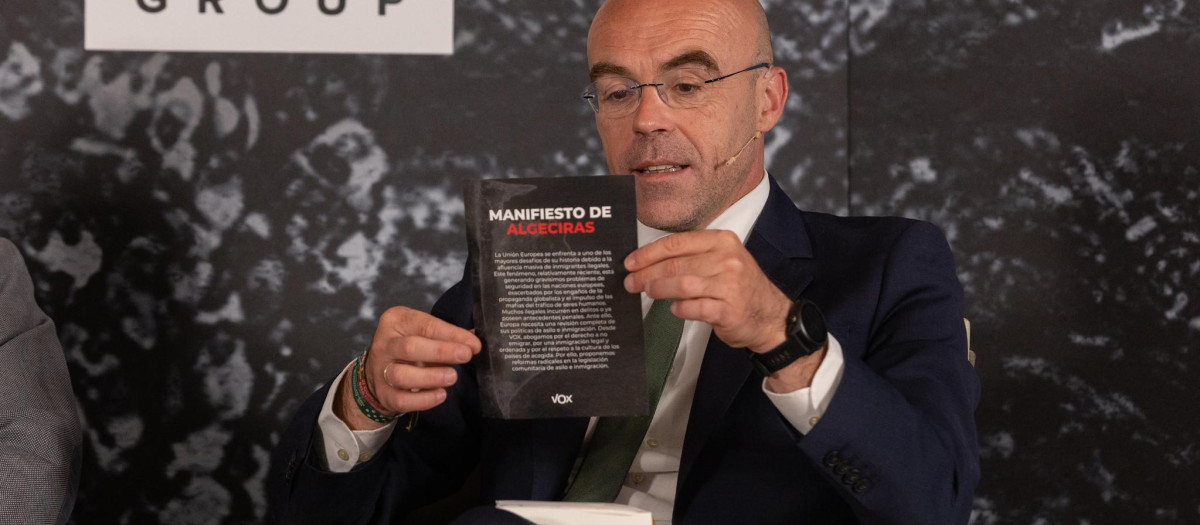 El jefe de la Delegación de Vox en el Parlamento Europeo, Jorge Buxadé, en la presentación del 'Manifiesto de Algeciras'