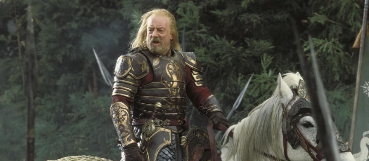 Bernard Hill, como Theoden en El Señor de los Anillos