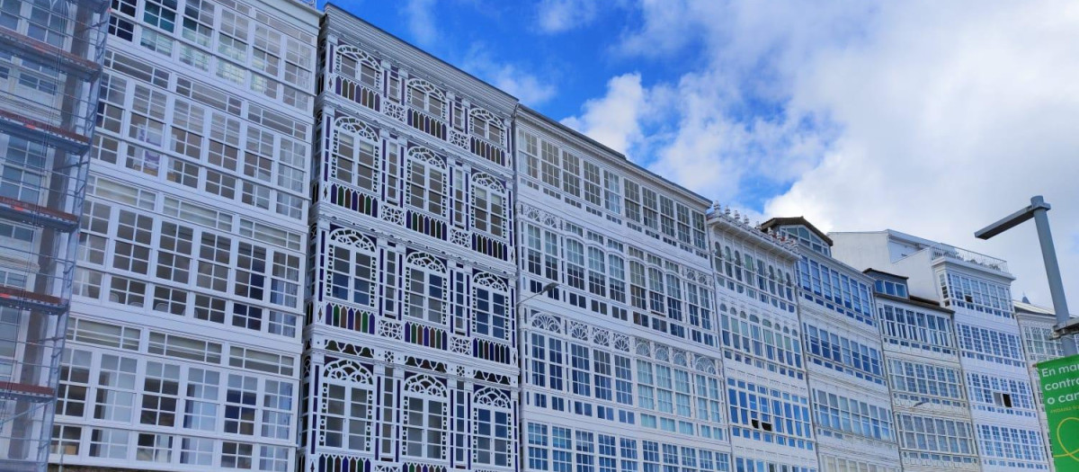 La Coruña es conocida como la 'ciudad de los cristales'