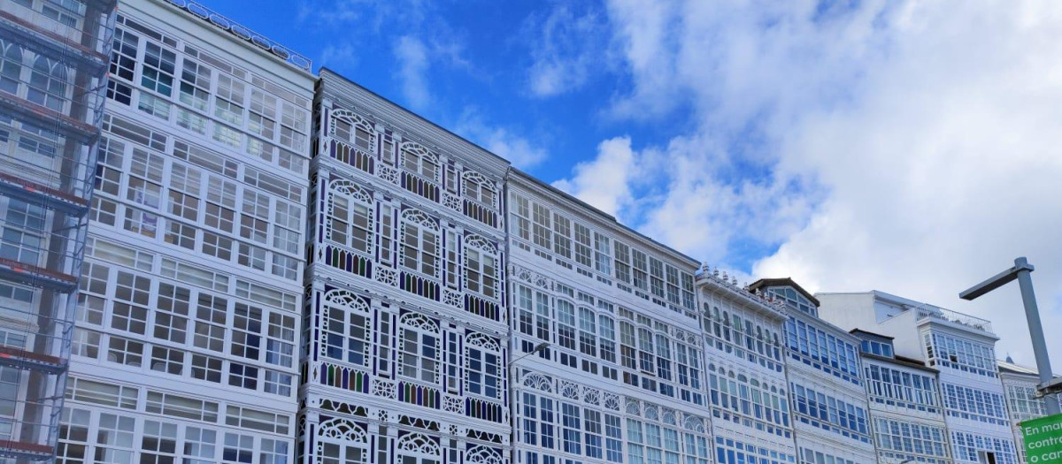 La Coruña es conocida como la 'ciudad de los cristales'