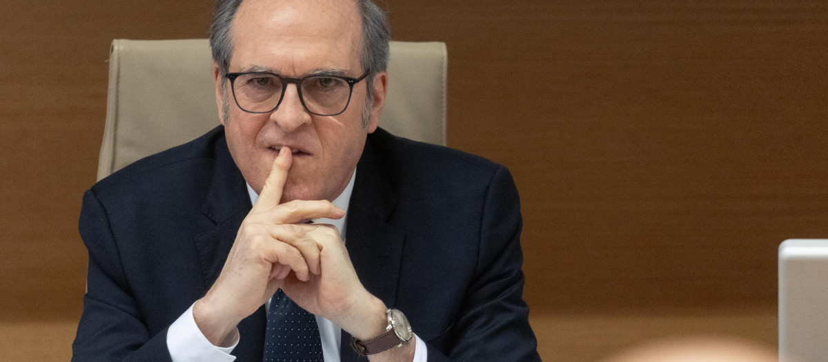 El Defensor del Pueblo, Ángel Gabilondo