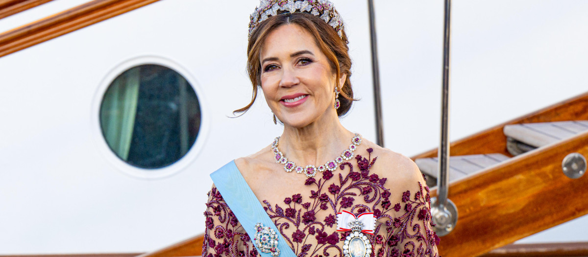 Queen Mary during the gala dinner for Danish Kings on occasion of their the state visit in Stockholm