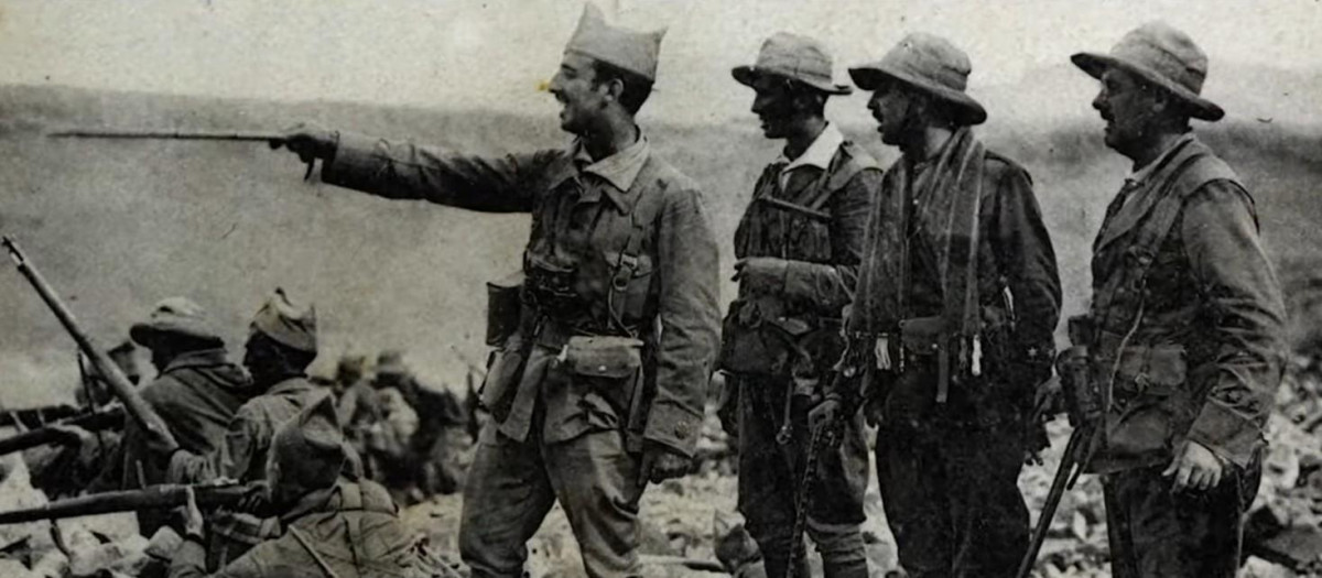 Historia en imágenes de cien años de la Legión Española (parte 1 de 2)