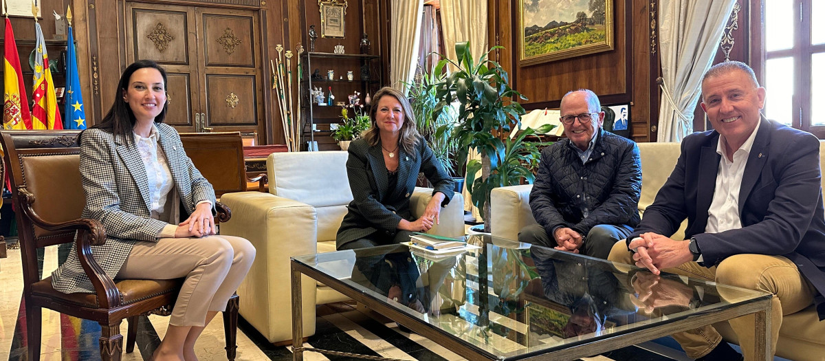 Carrasco en la reunión del informe topónimo Castellón