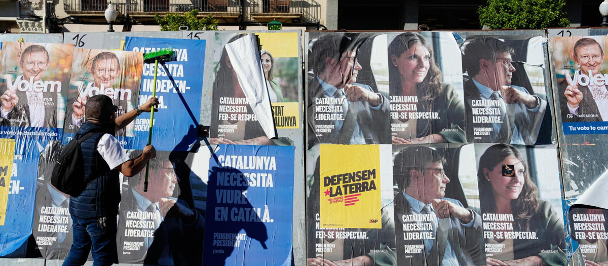 Carteles electorales en Tarragona, esta semana.