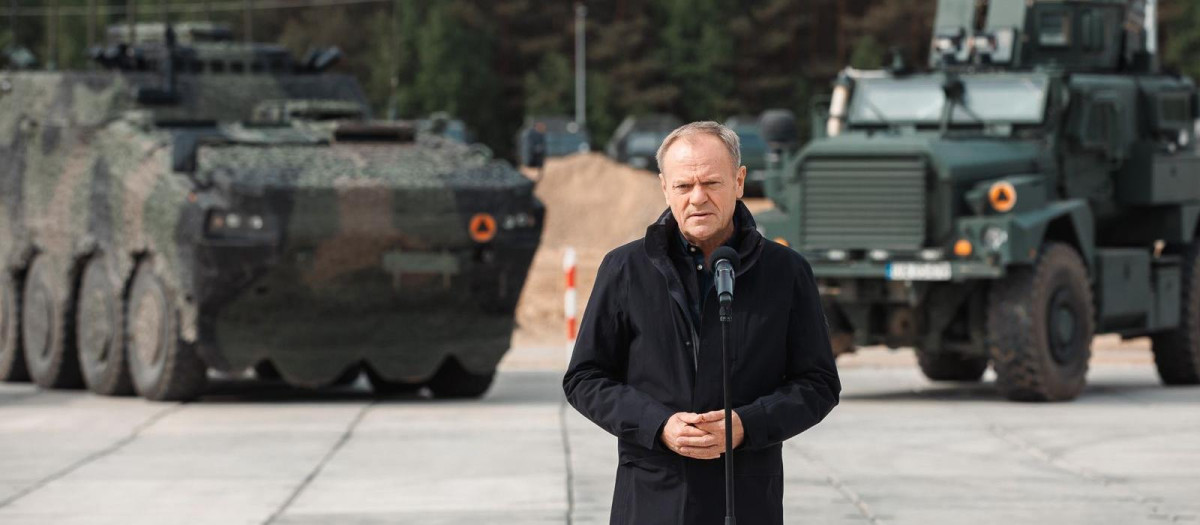 Donald Tusk, primer ministro de Polonia en un acto en la frontera con Bielorrusia