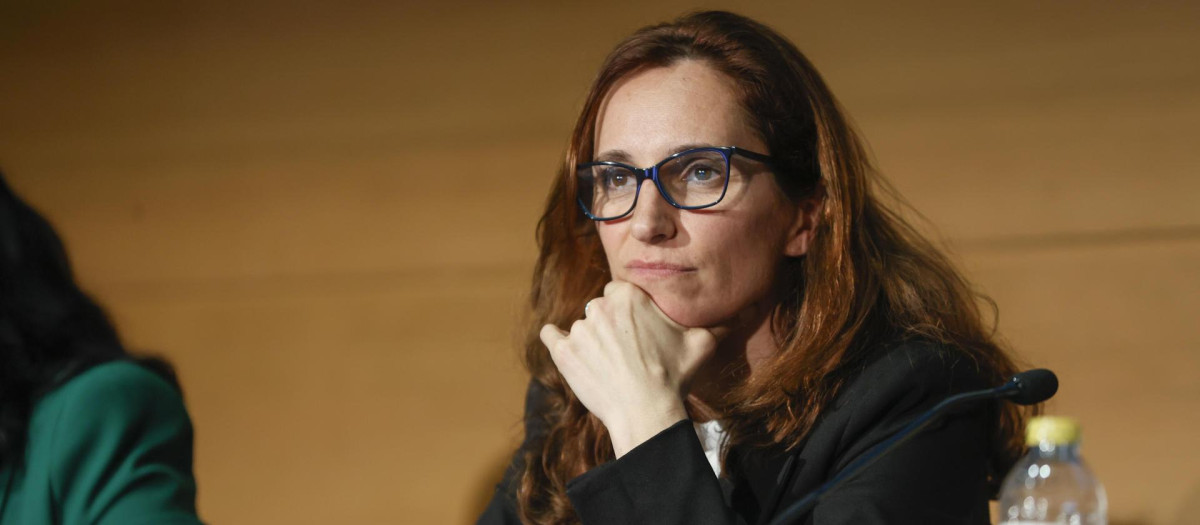 La ministra de Sanidad, Mónica García