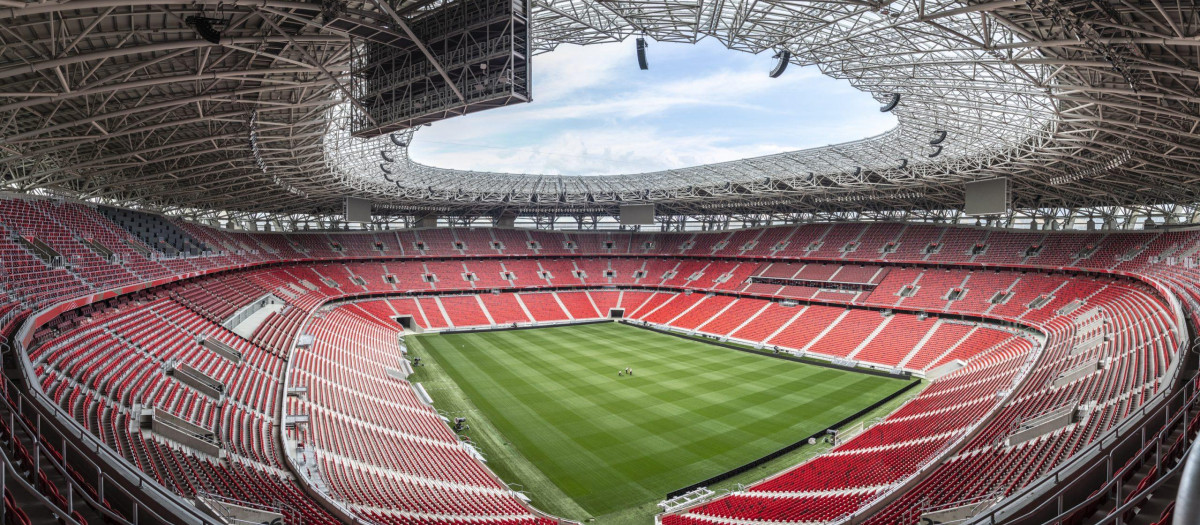 La UEFA anunció este miércoles que el estadio húngaro acogerá en 2026 la final masculina de la Liga de Campeones,