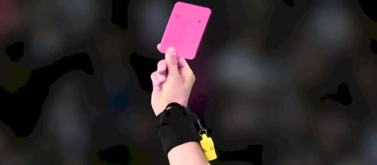 La tarjeta rosa llega al fútbol en la próxima Copa América