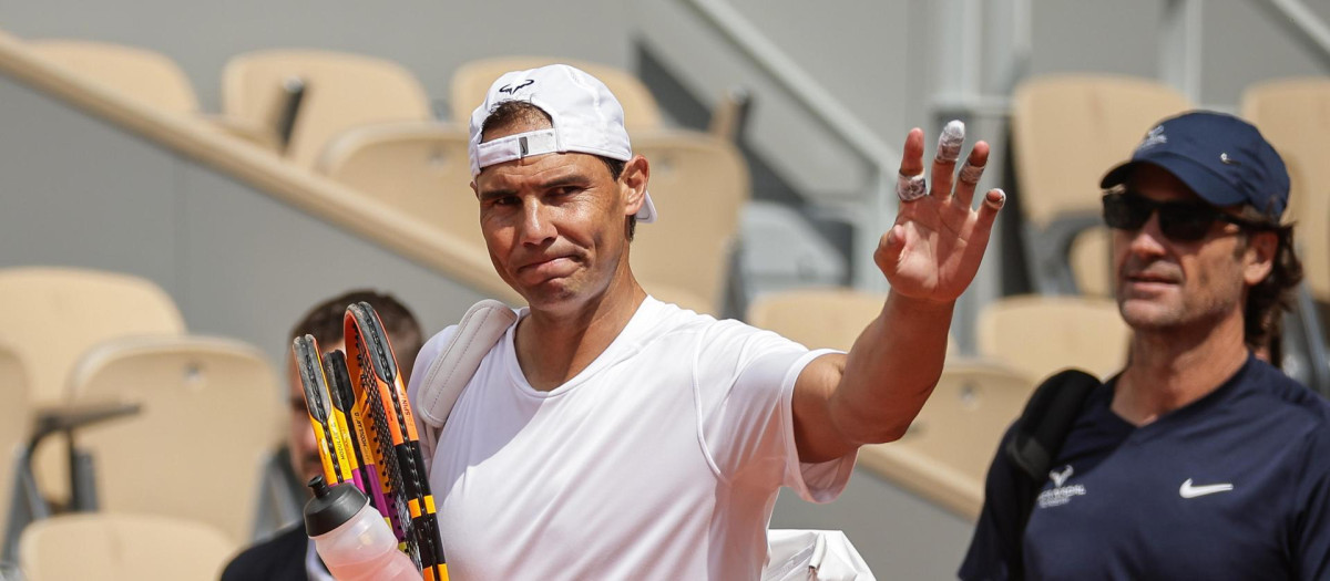 Nadal en un entrenamiento para Roland Garros
