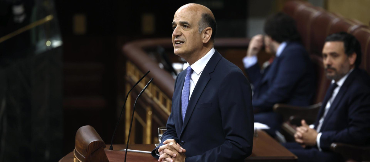 El diputado de UPN Alberto Catalán