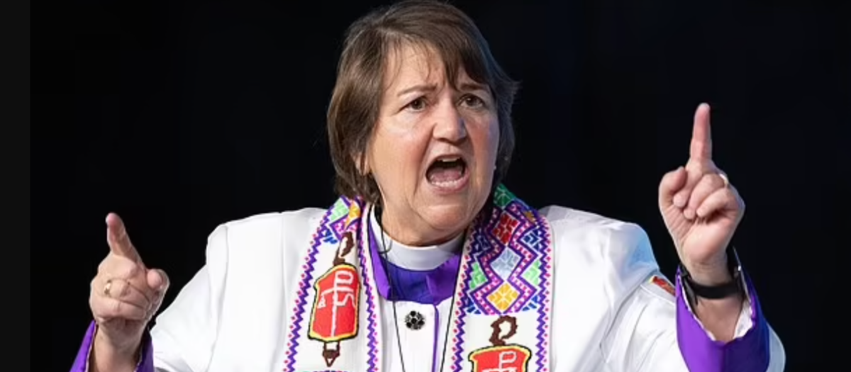 La primera "obispa" abiertamente gay de la Iglesia Metodista Unida, Karen Oliveto