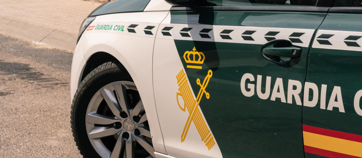 Foto de archivo de un coche de la Guardia Civil
