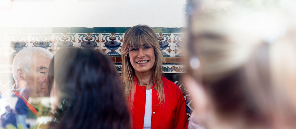 Begoña Gómez, imputada por tráfico de influencias y corrupción en los negocios