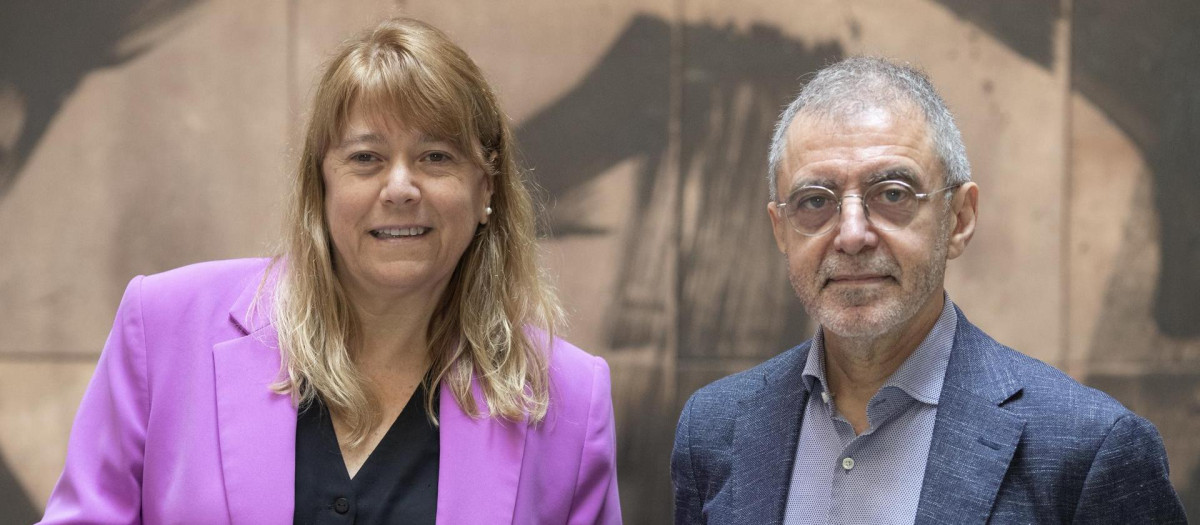 Manuel Borja-Villel y la consejera de Cultura de la Generalidad de Cataluña, Natalia Garriga