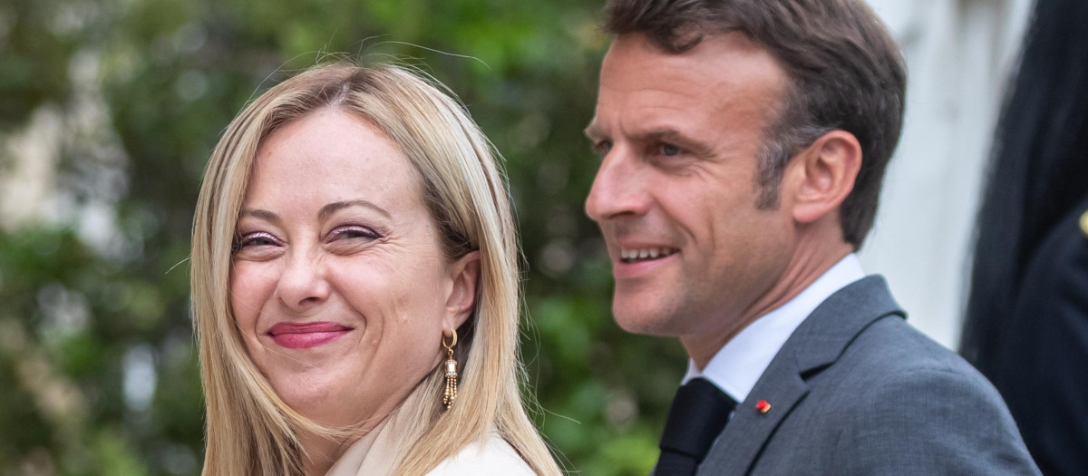 Giorgia Meloni y Emmanuel Macron, en una reunión en el Elíseo