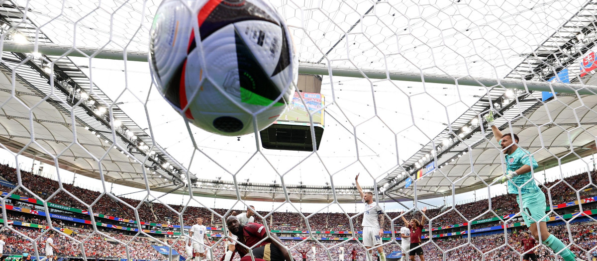 El balón inteligente de la Eurocopa 2024