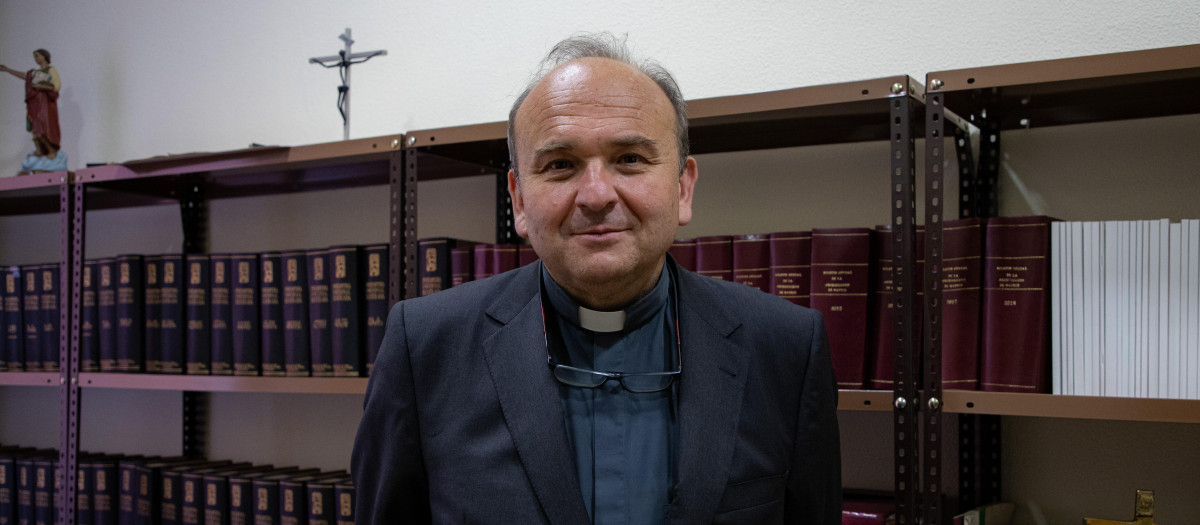 Juan Carlos Guirao, capellán de Filosofía y Letras de la UCM