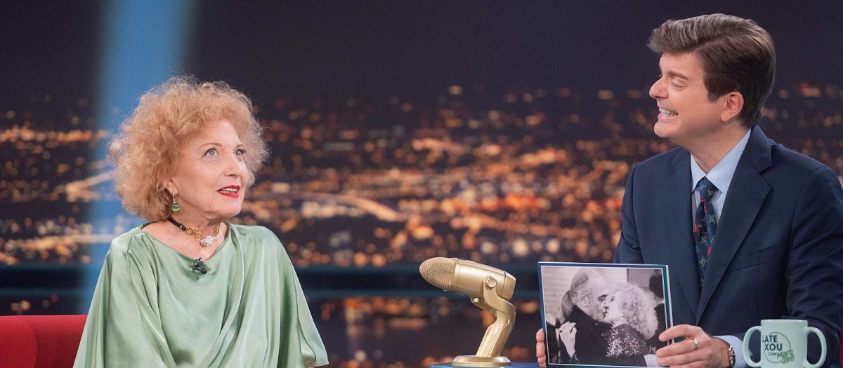 Marisa Paredes, durante su entrevista con Marc Giró en el programa de La 2 Late Xou