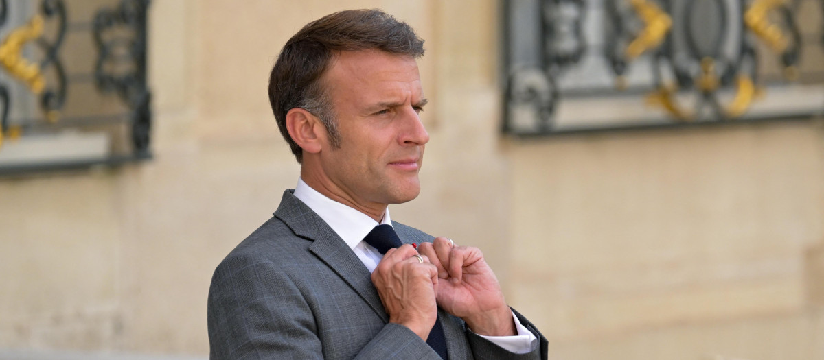 El presidente Macron espera en el Eliseo al secretario general de la OTAN