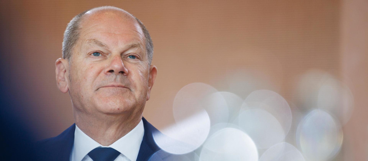Olaf Scholz y la ministra de Exteriores se saltan una prohibición de vuelo para ir a la Eurocopa