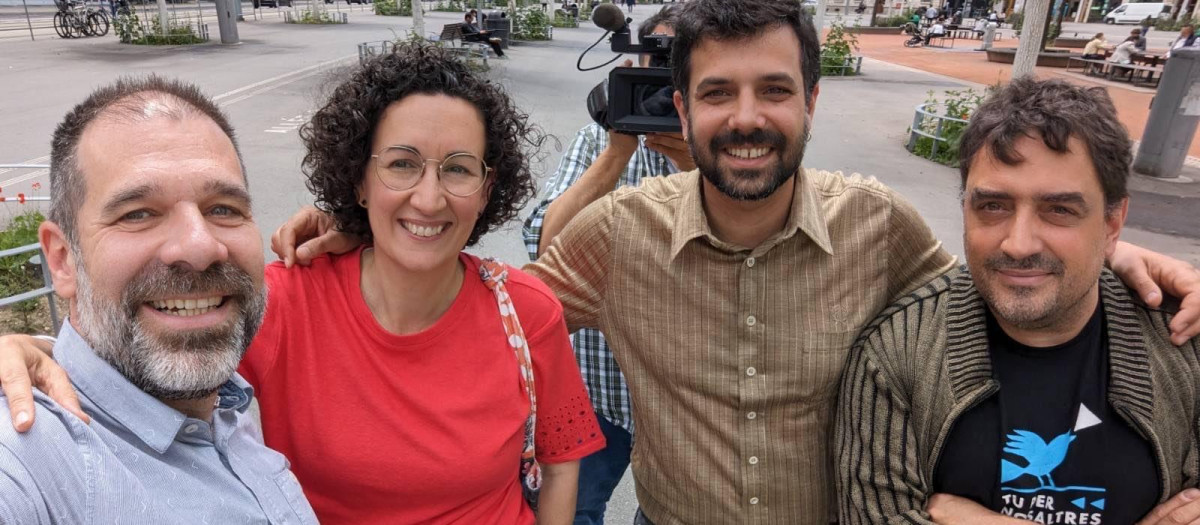 En el centro, Marta Rovira y Ruben Wagensberg, hace unos días