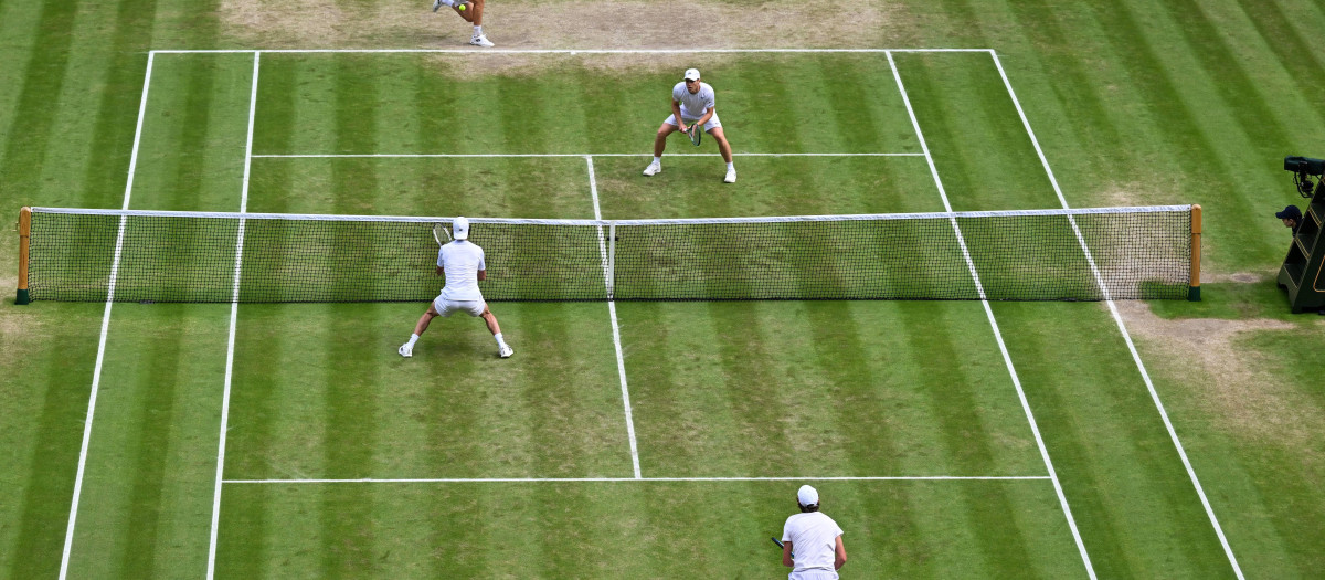 La hierba de Wimbledon sufre desgaste con el paso de las jornadas