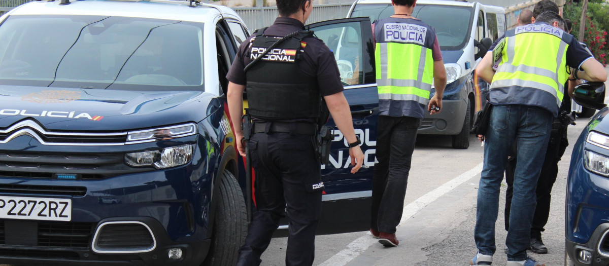 Imagen de la detención efectuada por la Policía Nacional