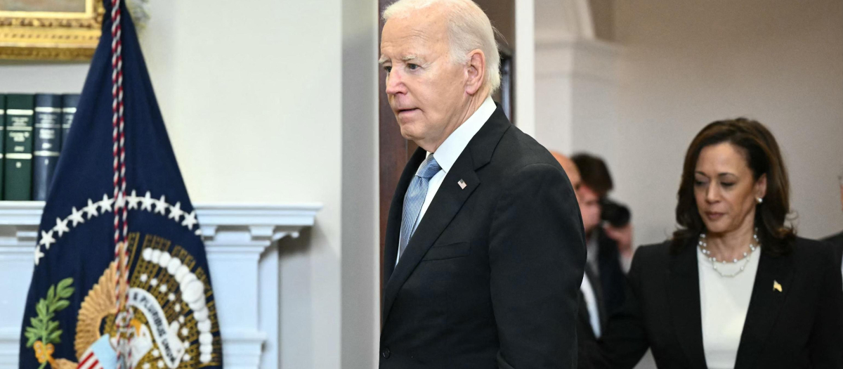 El presidente Joe Biden y la vicepresidente Kamala Harris en la Casa Blanca