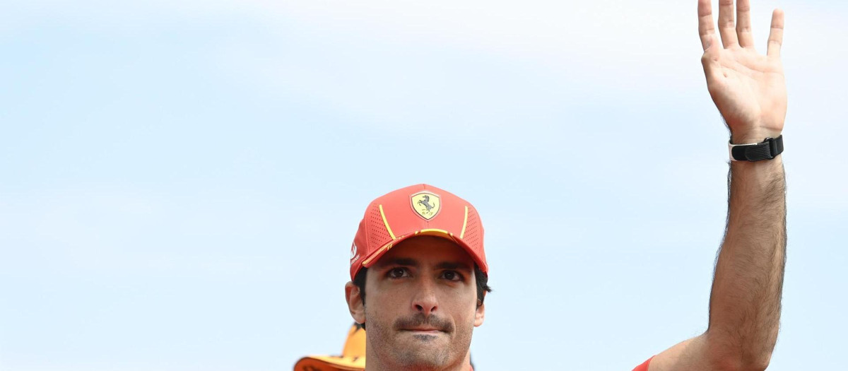 Carlos Sainz reconoció recientemente que Hamilton no es mejor piloto que él