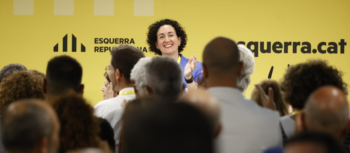 La secretaria general de ERC, Marta Rovira, durante un discurso tras el Consell Nacional de ERC, en la sede del partido, a 12 de julio de 2024, en Barcelona, Catalunya (España). Rovira ha confirmado que no presentará candidatura en el Congreso Nacional del 30 de noviembre ni tampoco será la candidata republicana ante una posible repetición electoral en Catalunya. Además, ha afirmado que quiere ser útil de cara al congreso del partido en noviembre y ha pedido a la militancia que pare los rumores de que ella será candidata.
12 JULIO 2024;SECRETARIA;ERC;MARTA ROVIRA
Kike Rincón / Europa Press
12/7/2024