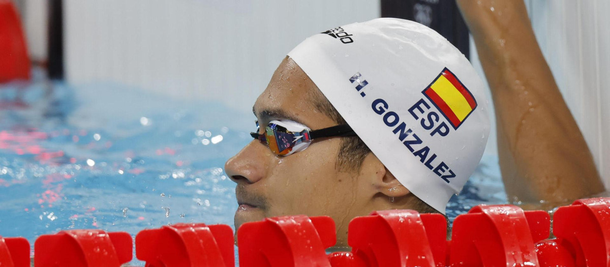 Hugo González no está satisfecho con la profundidad de la piscina
