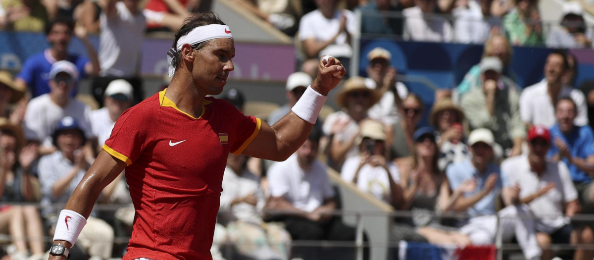 Nadal celebra un punto levantando el puño