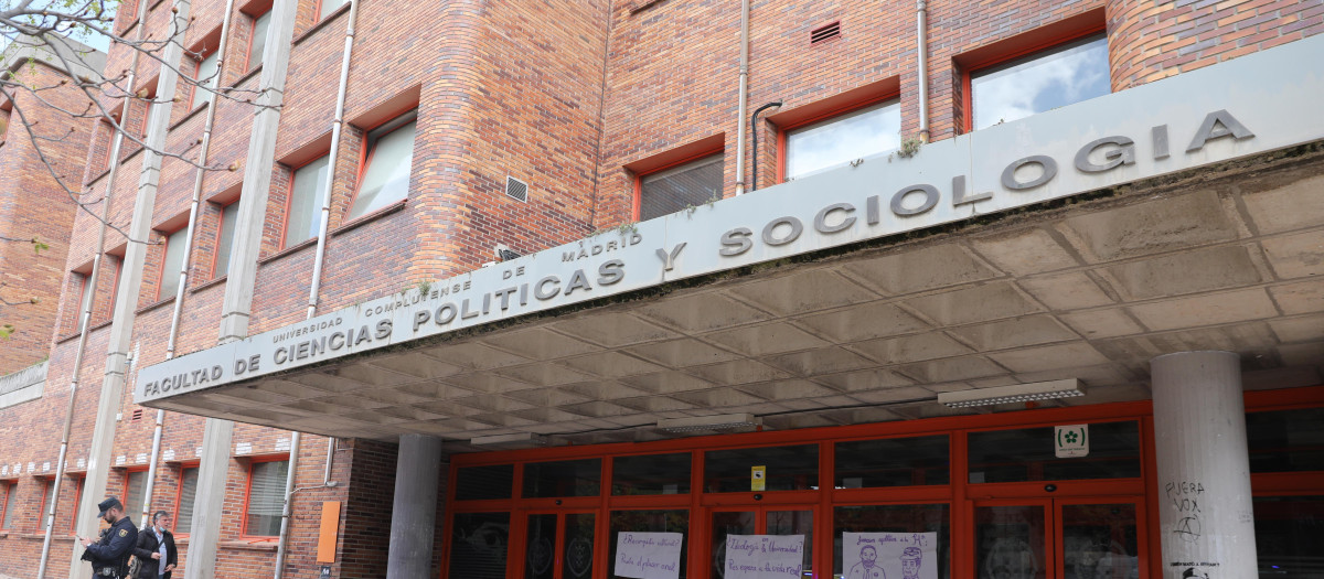 La Facultad de Ciencias Políticas y Sociología