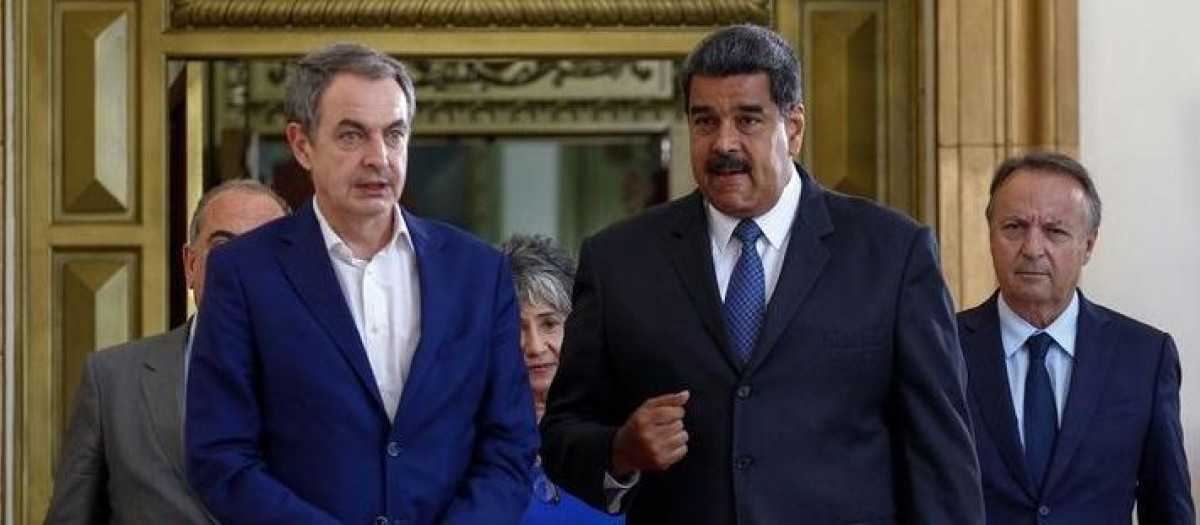 José Luis Rodríguez Zapatero y Nicolás Maduro en Caracas (Archivo)