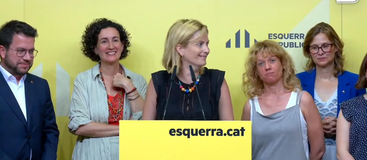 La portavoz de ERC vuelve a atacar al castellano en Cataluña: «No podemos subtitular?»