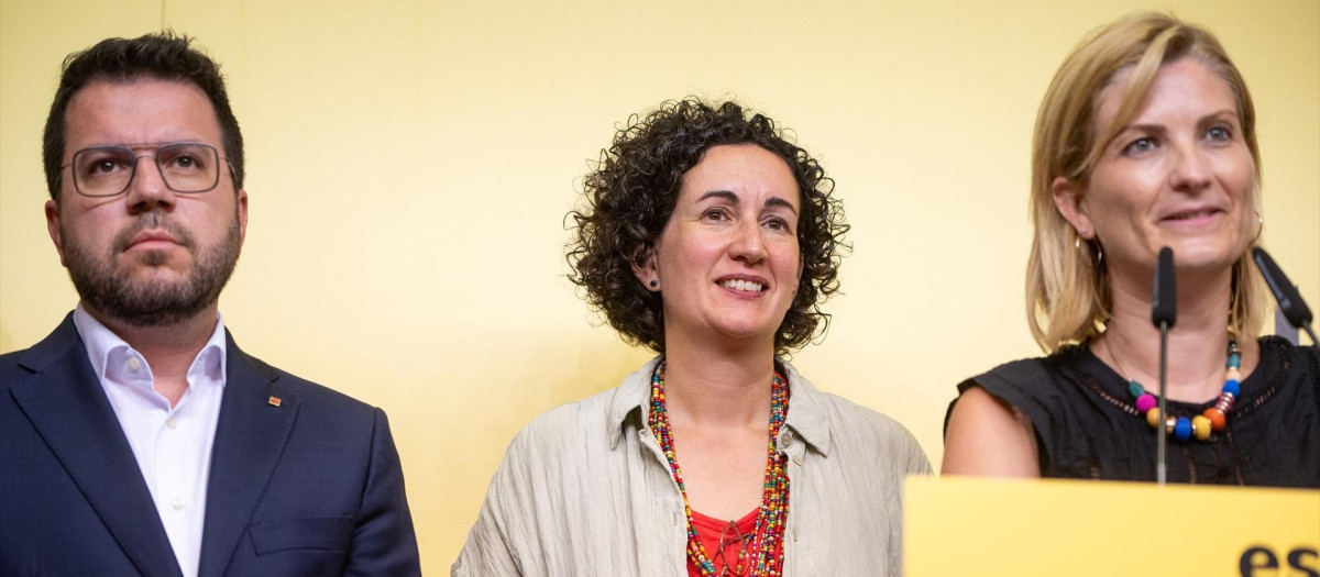 La portavoz de ERC, Raquel Sans, durante una rueda de prensa, en la sede de ERC, a 29 de julio de 2024, en Barcelona, Catalunya (España). La ejecutiva de ERC ha avalado este lunes, 29 de julio, el preacuerdo con el PSC para investir como presidente de la Generalitat al líder socialista, Salvador Illa, tras una reunión de casi 10 horas, y que se basa en mejoras en financiación y en impulso del catalán.
29 JULIO 2024;ERC;CATALUNYA;
Lorena Sopêna / Europa Press
29/7/2024