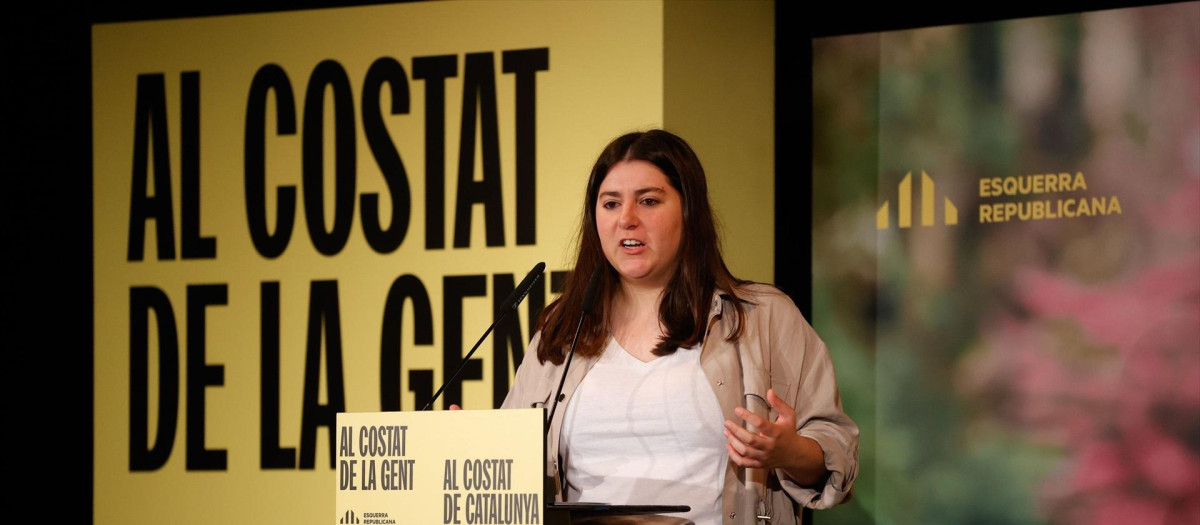 La diputada de ERC, Mar Besses, en un acto electoral el 27 de abril