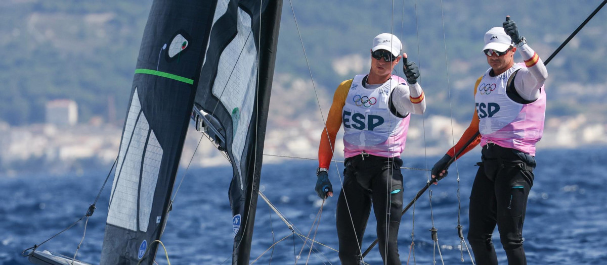 [14:49] Jesús Urdiola
Diego Botín y Florian Trittel luchar por el oro en el 49er