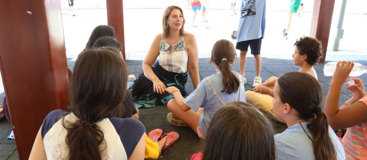 Eva Contador, en una de las escuelas de verano