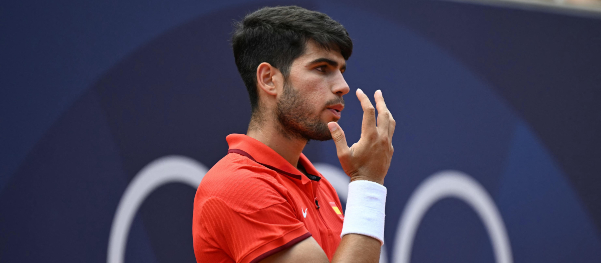 Carlos Alcaraz se enfrenta este domingo a Djokovic en la final olímpica de tenis